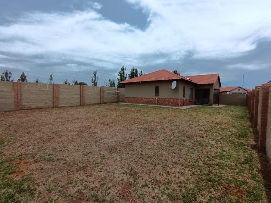 3 Bedroom Property for Sale in Hexrivier Lifestyle Estate North West